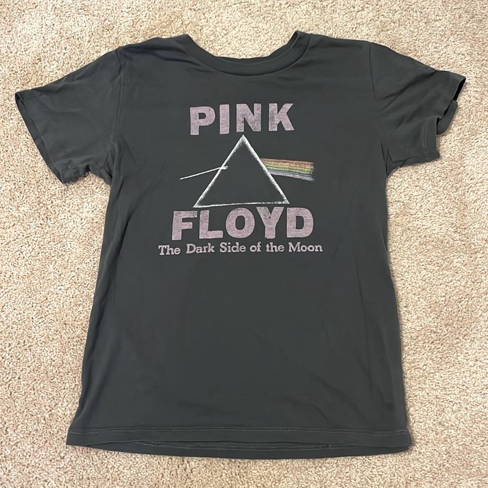 Dark grey Pink Floyd shirt